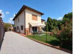 Villa in vendita a Sant'Alessio - Lucca 250 mq  Rif: 1422701