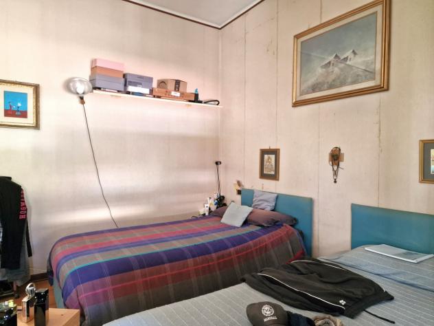 Marina di Massa, centro e a 200 m dal mare, appartamento al primo piano composto da ingresso, sala, cucina, disimpegno, due camere matrimoniali, bagno - Foto 19