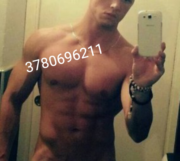 Massaggiatore per donne raggiungo domicilio Tel:3780696211