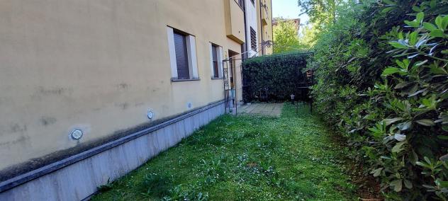 MONZA - Ampio trilocale in affitto con giardino e taverna - Foto 7