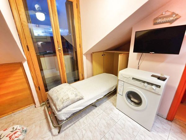 MONOLOCALE MANSARDATO CON BALCONCINO – VIA FERALDI, SANREMO - Foto 6