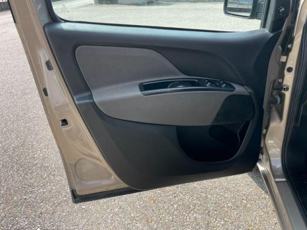FIAT Doblo Doblò 1.6 MJT 16V 120CV Lounge rif. 24113302 - Foto 8