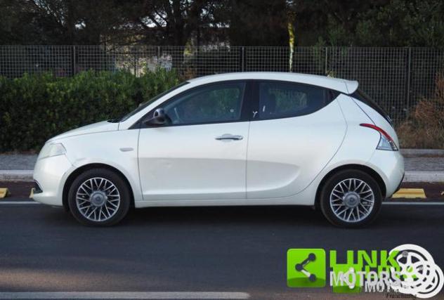 LANCIA Ypsilon 1.2 69 CV 5 porte S&S Silver - Foto 3