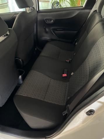 Toyota Yaris 1.4 D-4D 5 porte Lounge - Foto 5