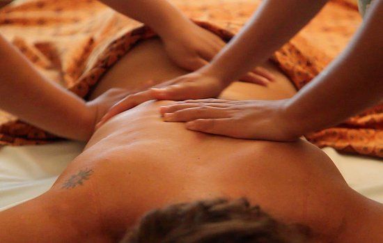 Super promozione estiva 50 euro massaggio relax di tutti tipi, anche a 4 mani! Tel:3513590477
