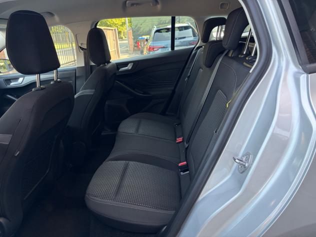 Ford Focus 1.5 EcoBlue 120 CV SW Business - Foto 6