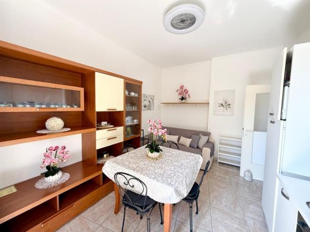 Alassio, alloggio quarto piano con ascensore comodo al mare e ai servizi - Foto 6