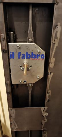 Riparazione, Sostituzione, Tapparelle, Serrande, Basculanti e Serrature