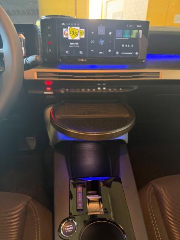Lancia Ypsilon Hybrid e-DCT - Foto 8