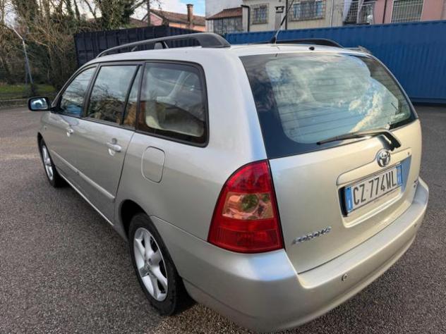 TOYOTA Corolla 2.0 16V D-4D Station Wagon Stupenda Bellissima rif. 23380763 - Foto 9