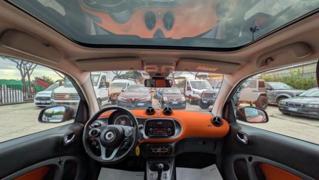 SMART ForTwo Smart ForTwo 1.0 71cv AUTOM. TETTO PANORAMICO rif. 23692358 - Foto 6