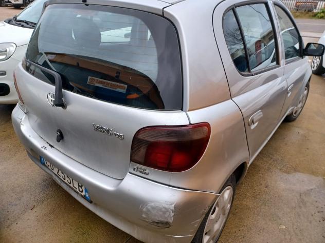 Toyota Yaris 1.3i 16V cat 5 porte Luna '03 - Foto 7