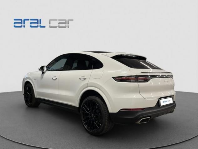 PORSCHE Cayenne COUPE' 3.0 V6 E-HYBRID 340 CV rif. 23676567 - Foto 4