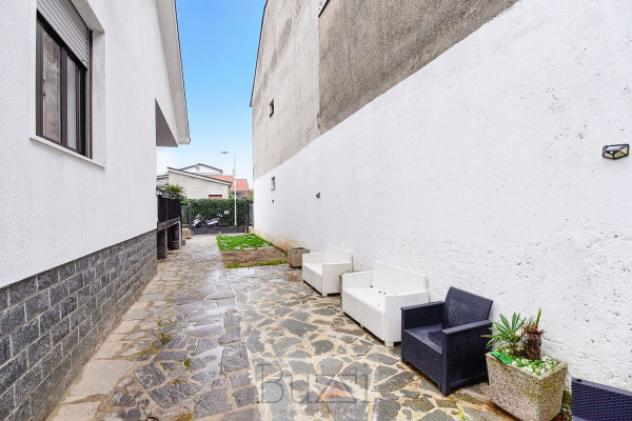 Villa di 205 m² con 4 locali e box auto doppio in vendita a Seregno - Foto 3