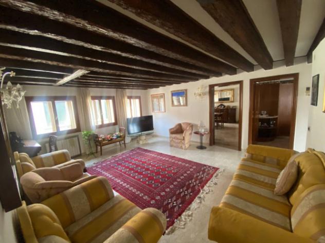 Appartamento di 141 m² con più di 5 locali in vendita a Venezia - Foto 4