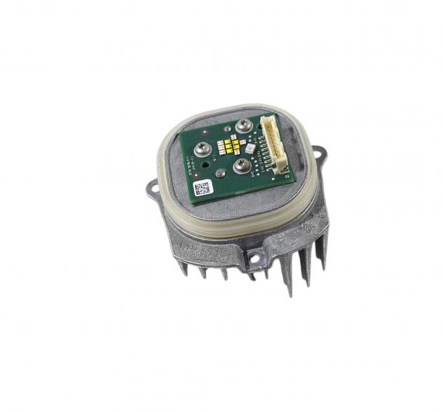 LED FARO ANTERIORE DESTRO MERCEDES GLA Serie 1305715307 (13)