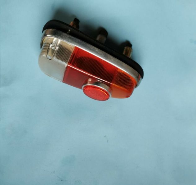 Fanale posteriore Alfa Romeo Giulietta 1958 nuovo - Foto 3