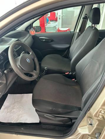 Fiat Punto Classic 1.2 5 porte Natural Power Active - Foto 7