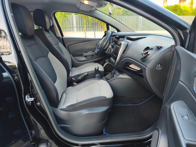 Renault Captur 1.5 diesel 90 CV - Foto 10