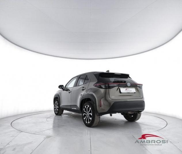 TOYOTA Yaris Cross 1.5 Hybrid 5p. E-CVT Active Eco Fwd rif. 23383008 - Foto 4