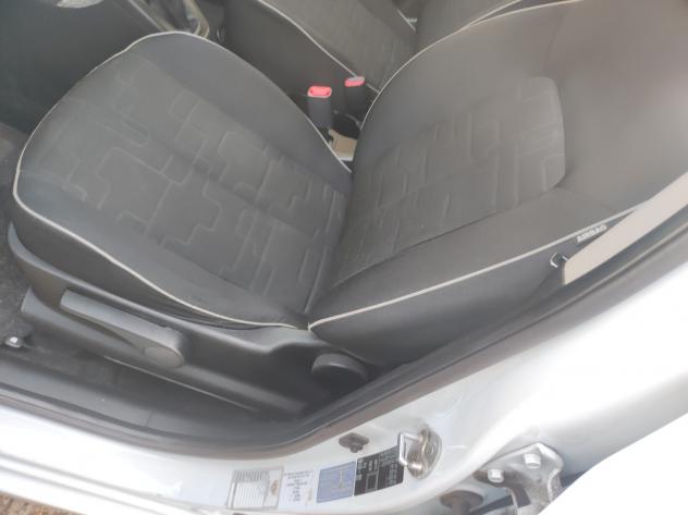 Kia Venga 1.4 EcoGPL Cool - Foto 8