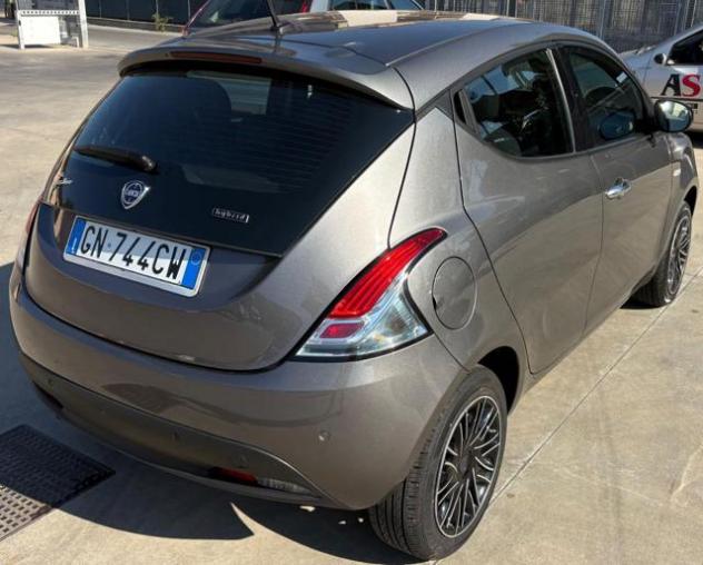 LANCIA Ypsilon 1.0 FireFly 5 porte S&S Hybrid Gold rif. 24148839 - Foto 5