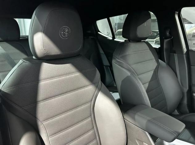 Alfa Romeo Tonale 1.3 280 CV PHEV AT6 Q4 Veloce - Foto 5