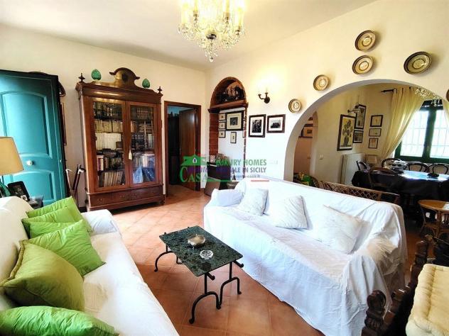 Rif: 2573 - Villa con ampio giardino e vista panoramica – Chiaramonte Gulfi - Foto 4