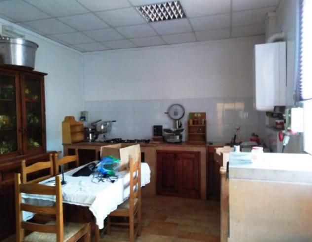 Immobile in asta di 231 m² con più di 5 locali in vendita a Scurcola Marsicana - Foto 4