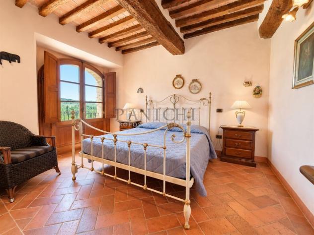 Appartamento rustico con terrazza panoramica e piscina comune - Foto 13