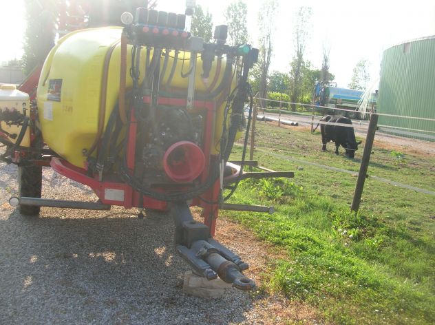 Botte da trainare usata per diserbare hl 20 apertura aste mt. 20 - Foto 2