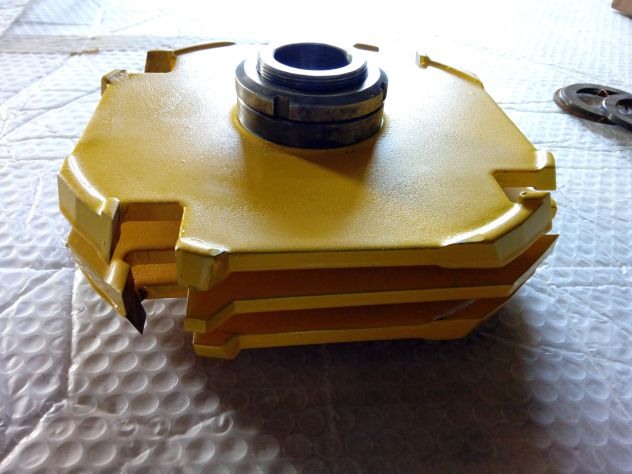 Frese per legno per gruppo Tenoni della Omas misura 24 cm.