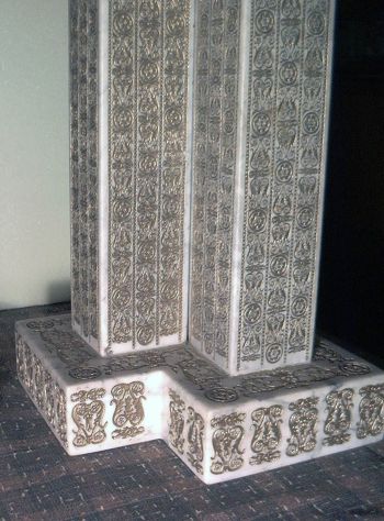 Candelabri in marmo scolpito - Foto 6