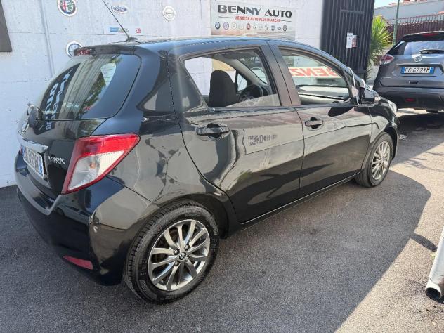TOYOTA - Yaris - 1.0 5 porte Lounge - Foto 5