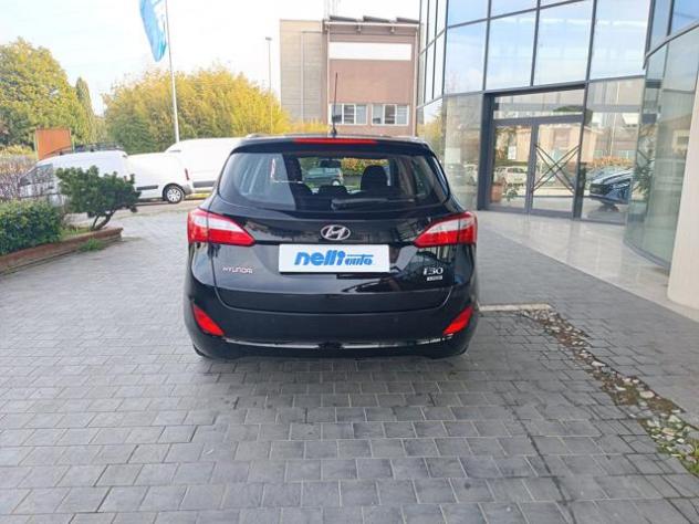 HYUNDAI i30 Wagon 1.6 CRDi Comfort rif. 23807716 - Foto 9