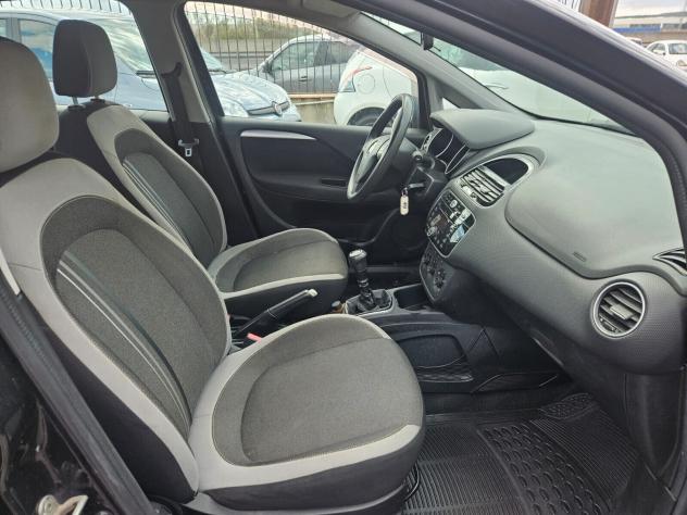 Fiat Punto 1.3 MJT 95 CV 2012 - Foto 4