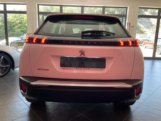 PEUGEOT 1.2 ACTIVE PACK 100cv - Foto 6