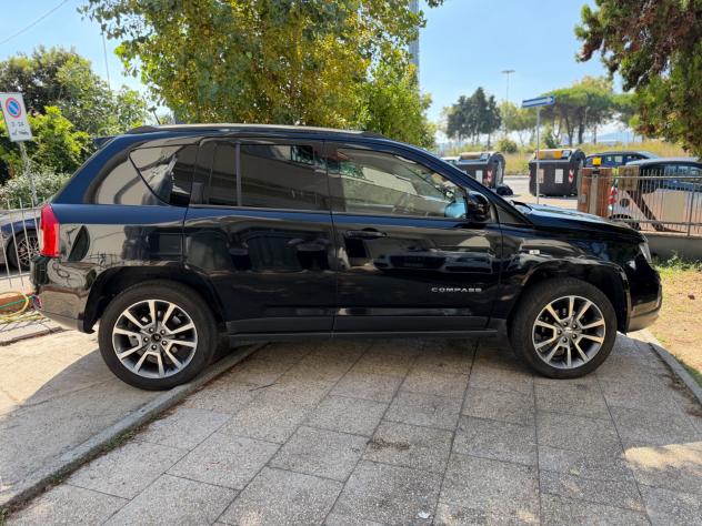 Jeep Compass 2.2 CRD Limited - Foto 5