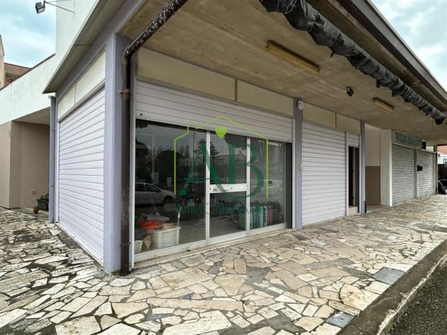 casa semindipendente in vendita a Ravenna in zona Lido Adriano