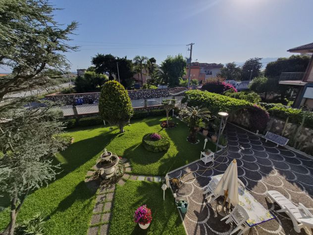 Villa indipendente con ampio giardino - Foto 4