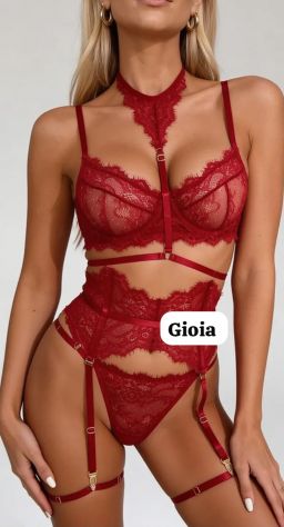 Sensualità italiana in un massaggio tantra Tel:3508136630