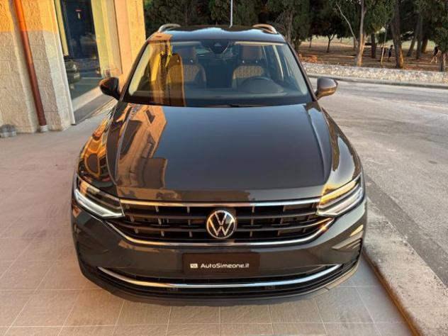 VOLKSWAGEN Tiguan 2.0 TDI 150 CV SCR DSG Life rif. 23935503 - Foto 2