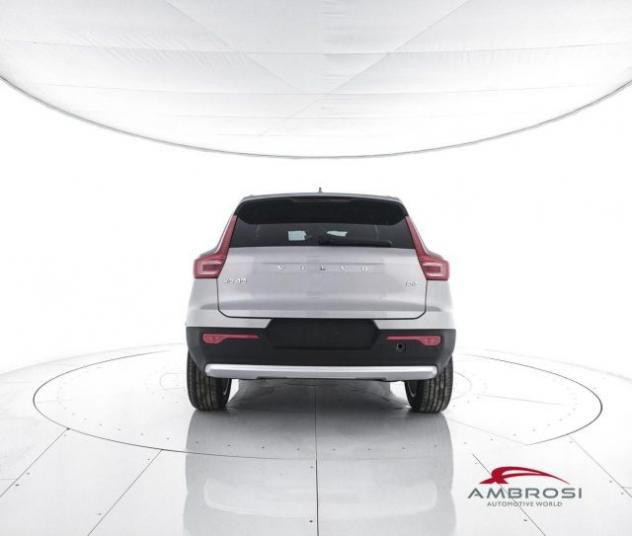 VOLVO XC40 B3 Mild hybrid Benzina Core rif. 23401356 - Foto 6