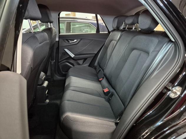 Audi Q2 30 TFSI Business Advanced - Foto 9