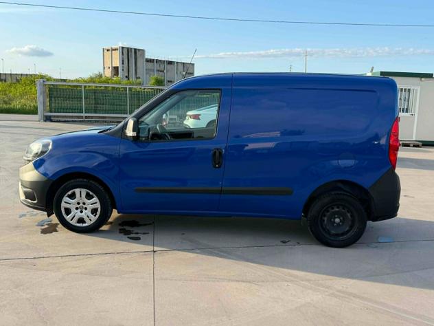 Fiat Doblo Dobl1.6 MJT 90CV S&S PC-TN Cargo Lounge - Foto 6
