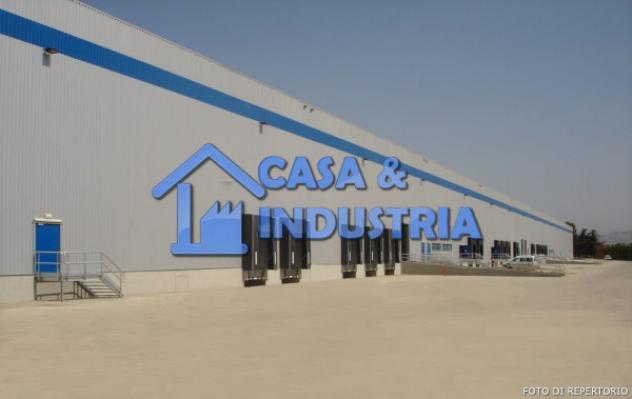 Immobile di 23028 m² con 1 locale in affitto a Lainate