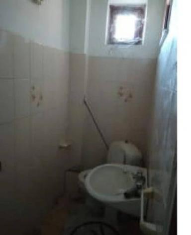 Immobile in asta di 141 m², box auto in vendita a Travedona-Monate - Foto 5
