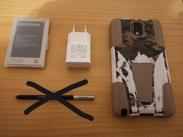 CARICABATTERIA, BATTERIE E COVER GALAXY NOTE 3 - Foto 2