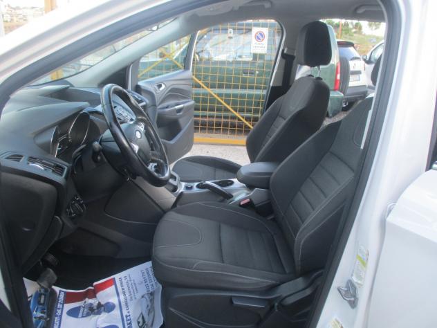 Ford Kuga 2.0 TDCI 140 CV 4WD AUTOMATICA 2013 - Foto 6