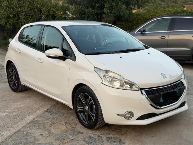 Peugeot 208 1.4 HDi 68 CV 5 porte Allure - Foto 7